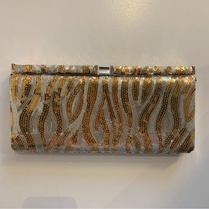 Costa Blanca X Gold and Silver Sequinned Clutch